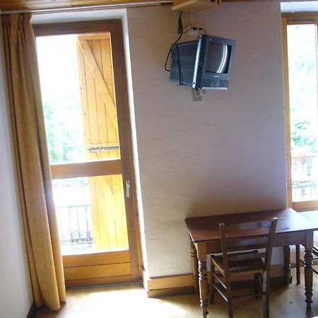 Le Relais Du Lac Le Lauzet-Ubaye Exterior foto